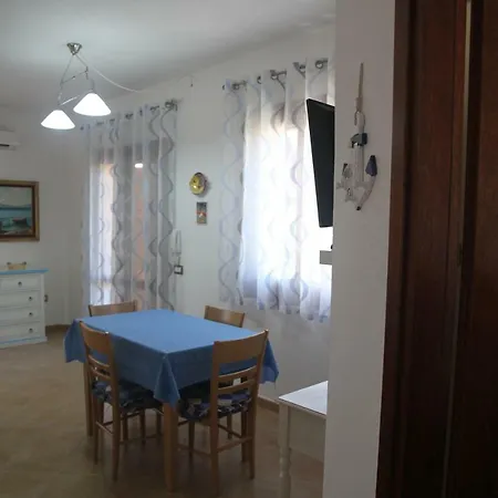 Al Mare Apartman *